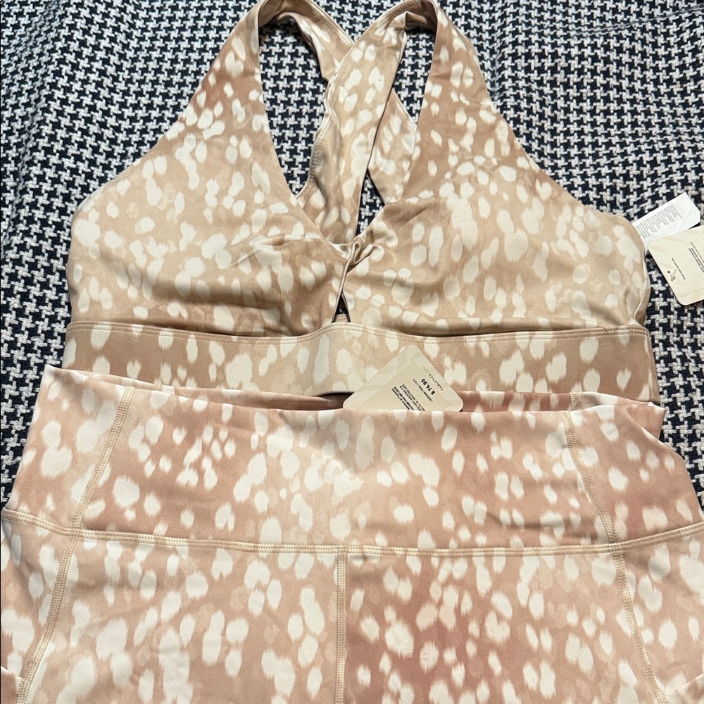 Beige and White Patterned Sports Bra and Leggings Set XL top and XXL pants.